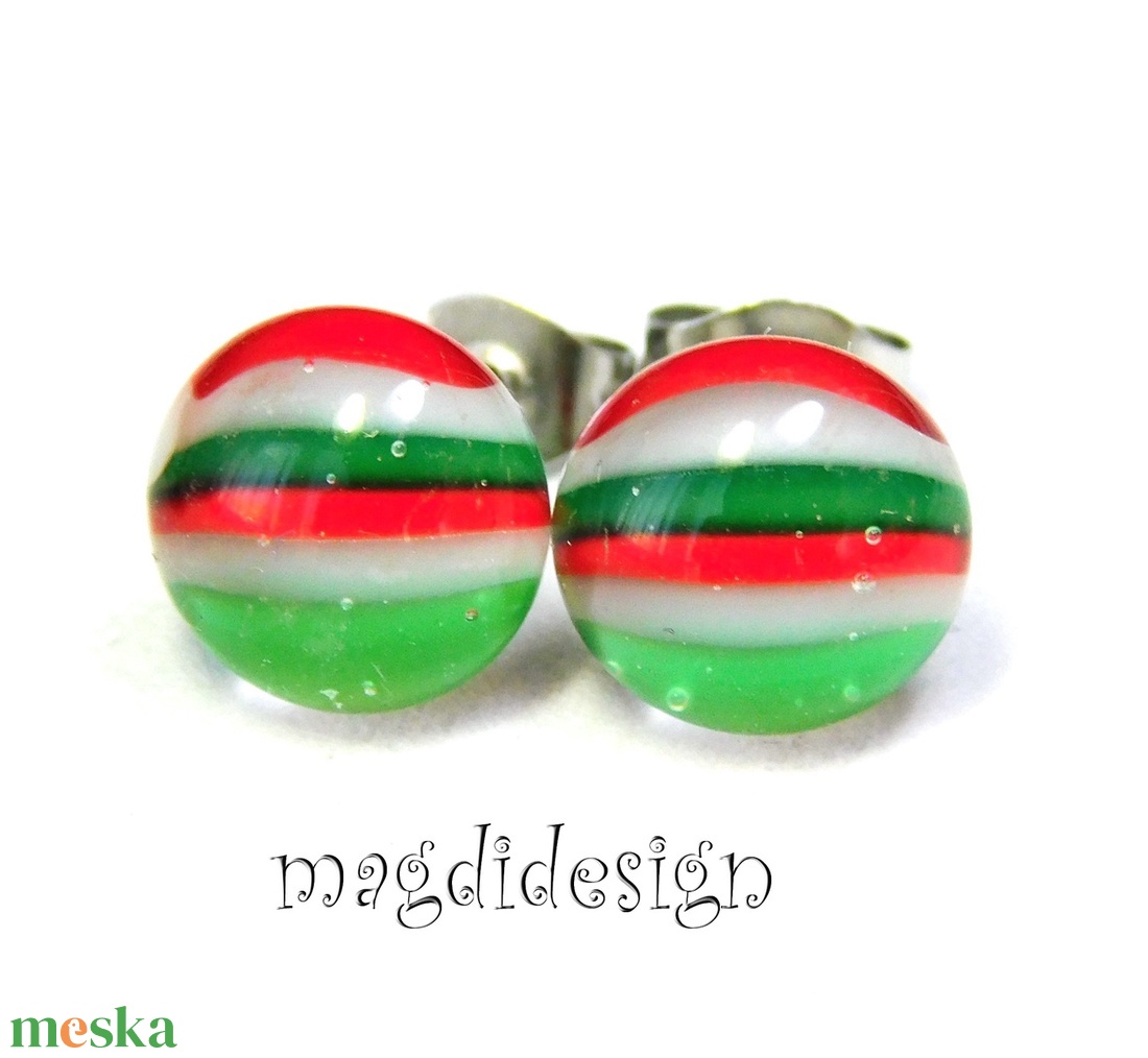 Nemzeti színű  -- Piros, fehér, zöld üvegékszer pötty fülbevaló --- Kokárda - ékszer - fülbevaló - pötty fülbevaló - Meska.hu