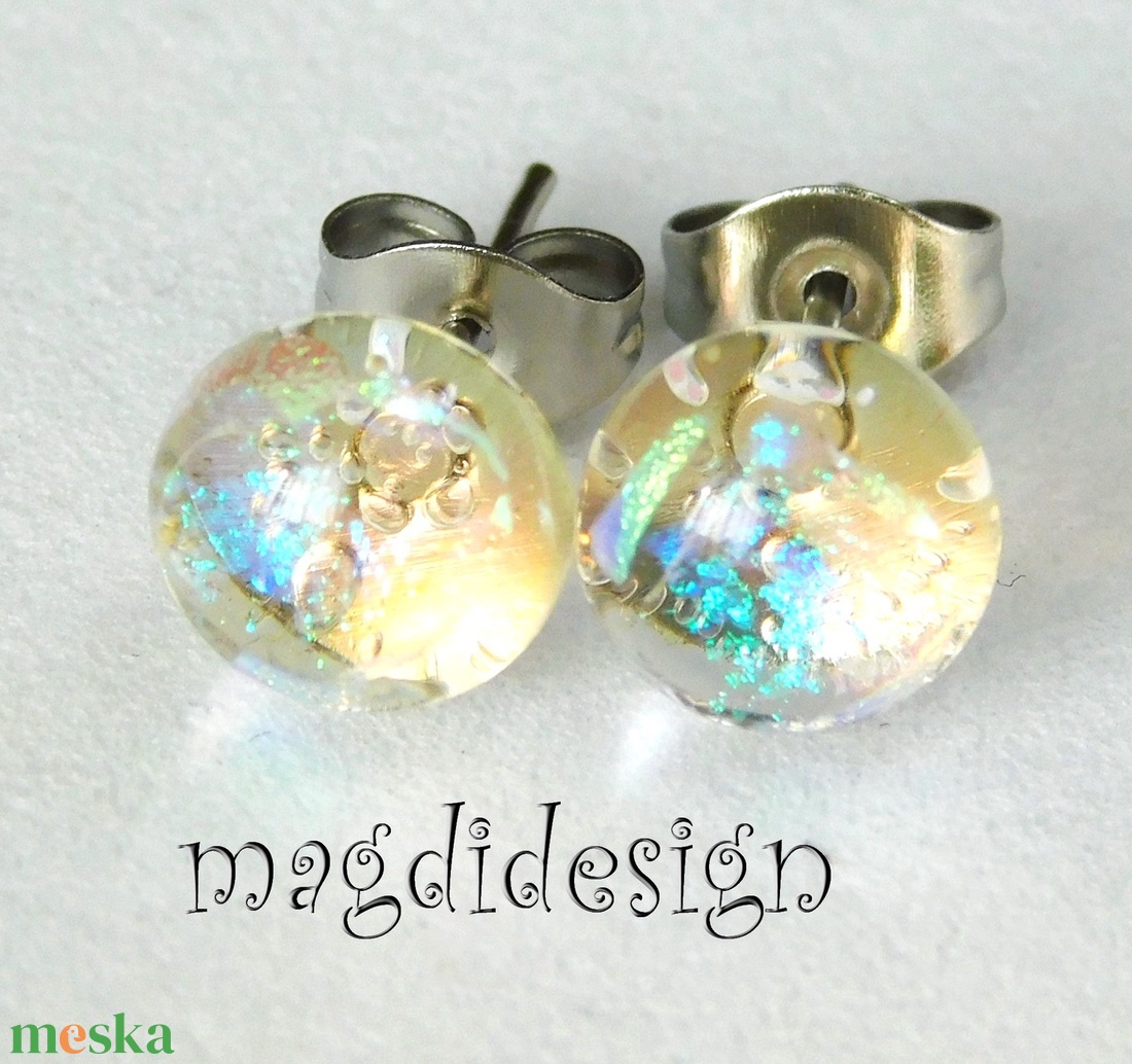 NEMESACÉL! Áttetsző kék-pezsgő üvegékszer pötty fülbevaló  - ékszer - fülbevaló - pötty fülbevaló - Meska.hu