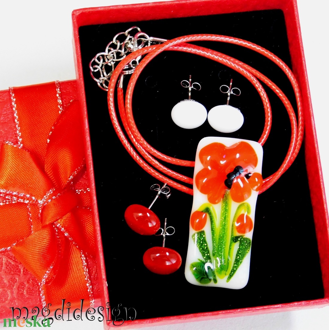 Tüzes pipacs üvegékszer szett nyaklánc, stiftes fülbevló 1 - ékszer - ékszerszett - Meska.hu