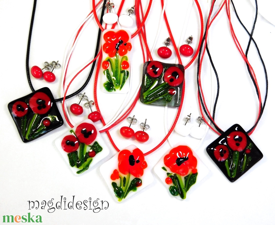 Pipacsok feketén üvegékszer nyaklánc    Ányák napjára, Óvónőknek - ékszer - nyaklánc - medál - Meska.hu