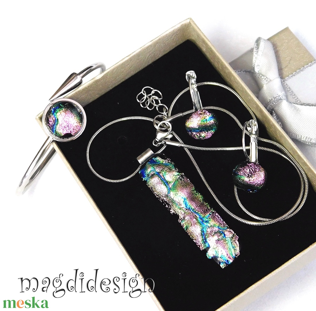 Ezüst aqua üvegékszer szett nyaklánc nyílhegy karkötő kapcsos fülbevaló - ékszer - ékszerszett - Meska.hu