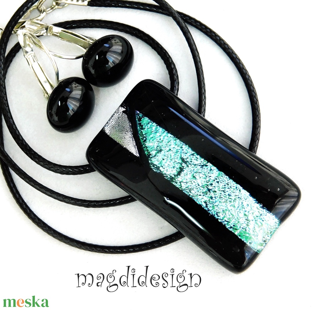 Türkiz-ezüst feketén dichroic üvegékszer szett kapcsos fülbevaló - ékszer - ékszerszett - Meska.hu