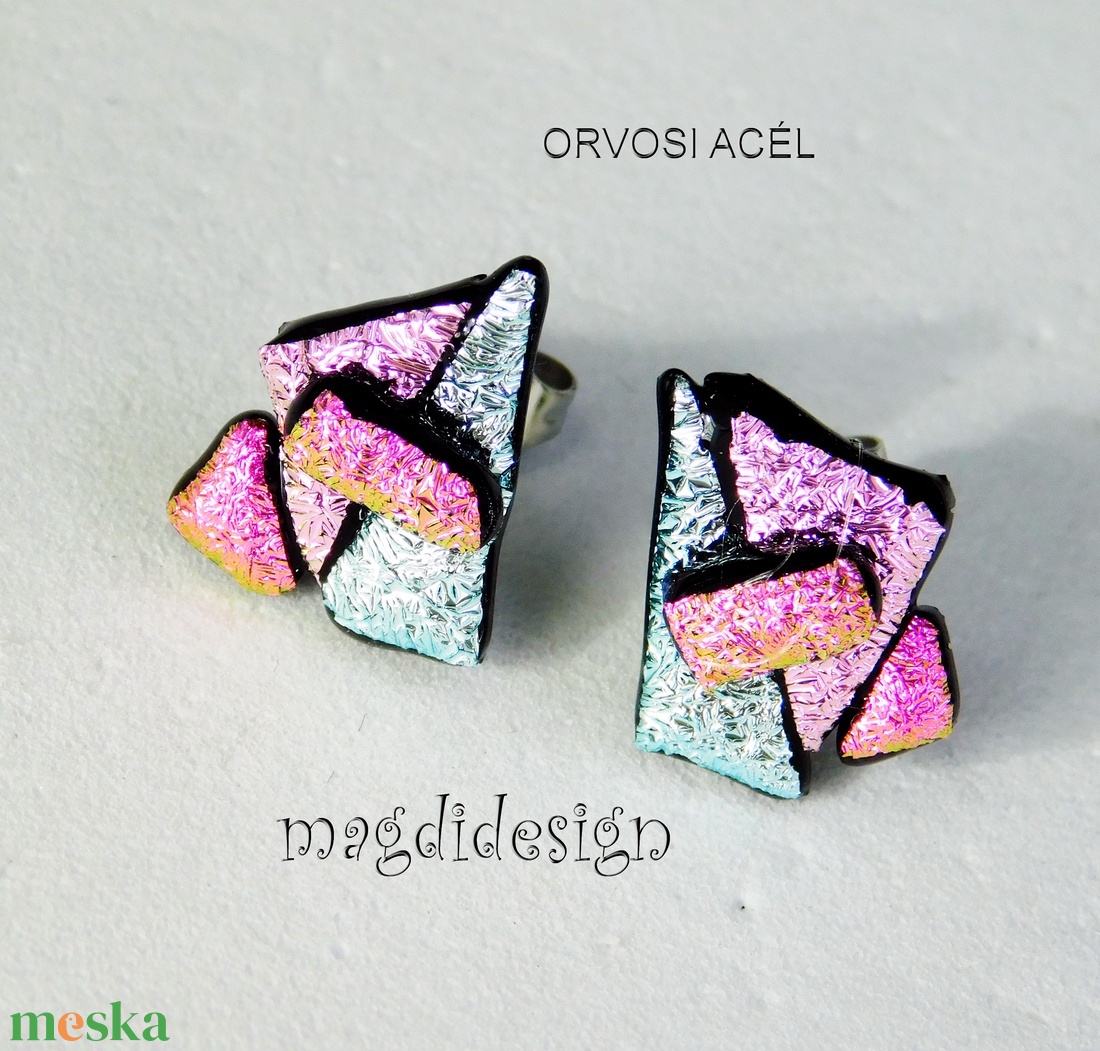 NEMESACÉL! Rózsaszín-ezüst borzaska dichroic üvegékszer stiftes fülbevaló  - ékszer - fülbevaló - pötty fülbevaló - Meska.hu