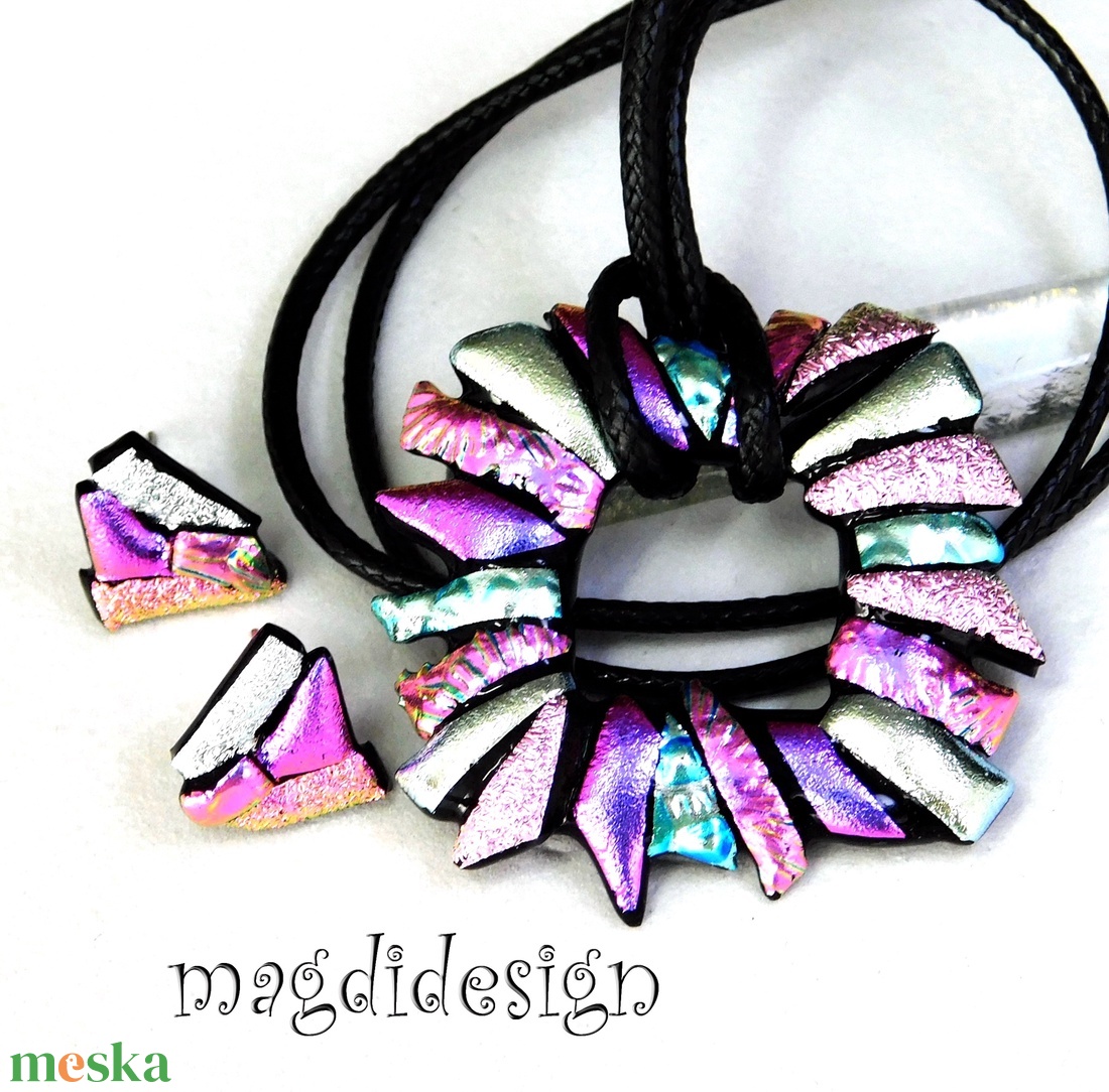 Ezüst-rózsaszín borzaska üvegékszer szett nyaklánc fülbevaló -- Ballagásra, születésnapra, névnapra - ékszer - ékszerszett - Meska.hu