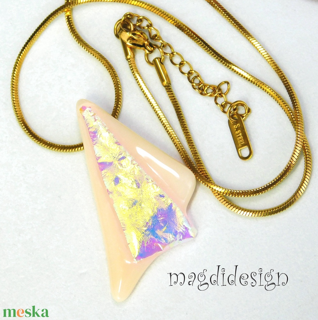 Aranyló barackvirág szögek üvegékszer nyaklánc - ékszer - nyaklánc - medálos nyaklánc - Meska.hu