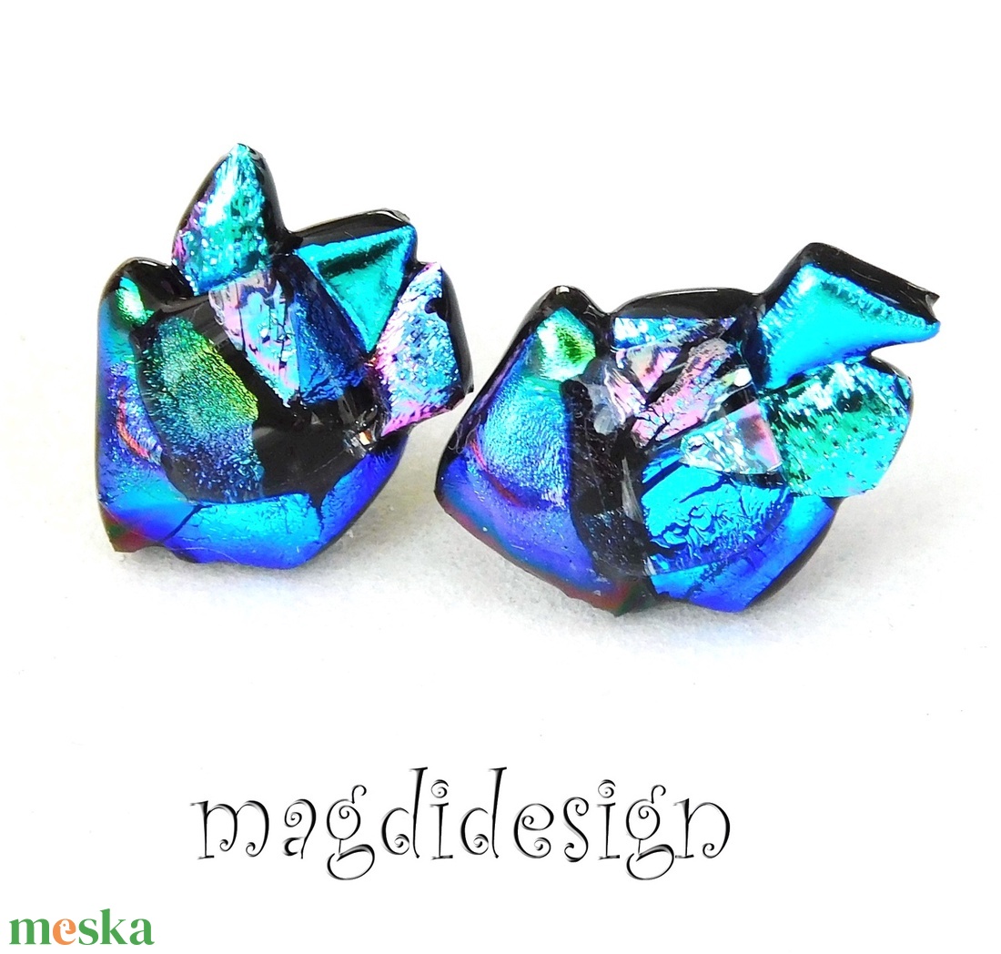 NEMESACÉL! Kék-türkiz-rózsaszín  borzaska dichroic üvegékszer stiftes fülbevaló  - ékszer - fülbevaló - pötty fülbevaló - Meska.hu