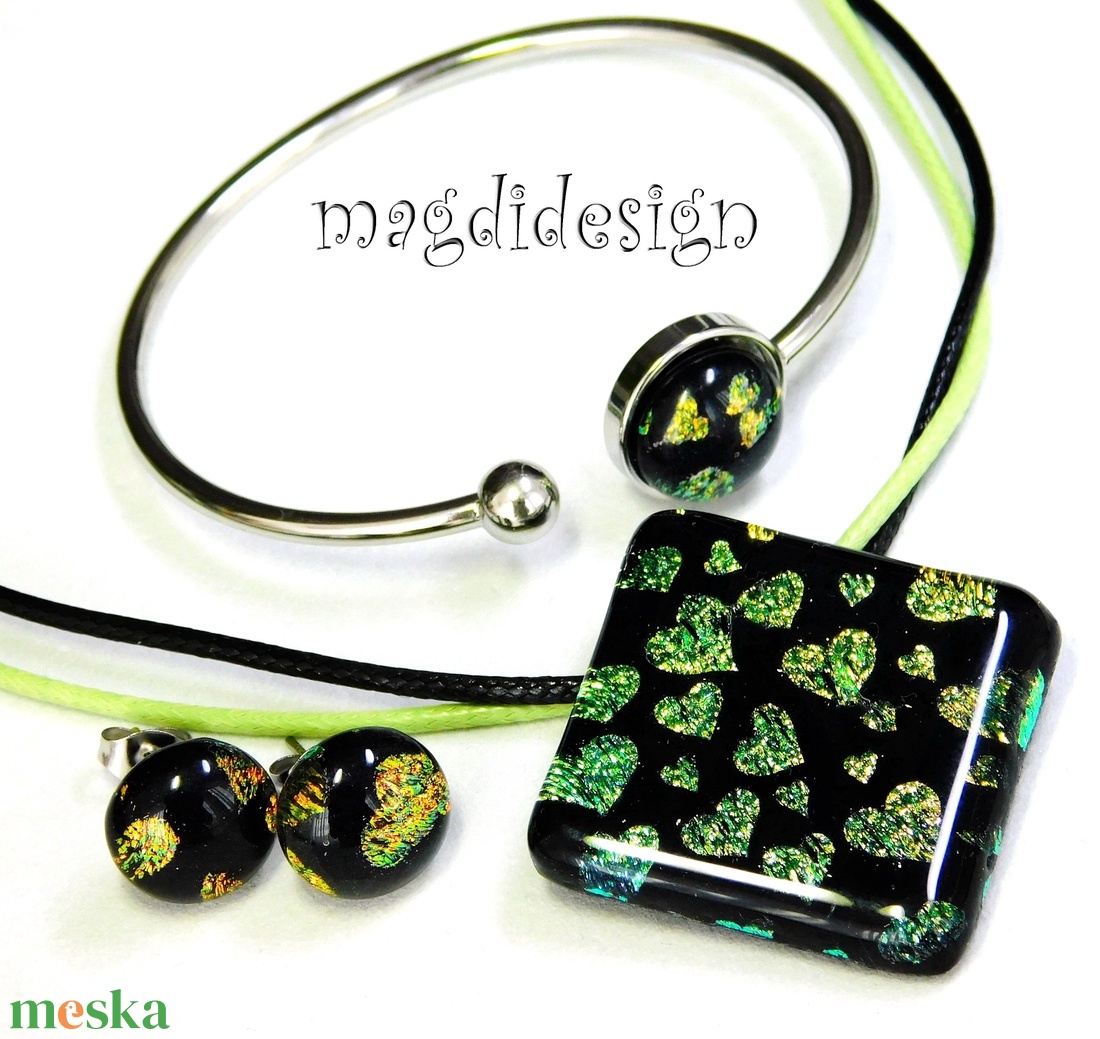 Arany szívecskés szett nyaklánc, karkötő, stiftes fülbevaló - Ballagásra, születésnapra, névnapra - ékszer - ékszerszett - Meska.hu