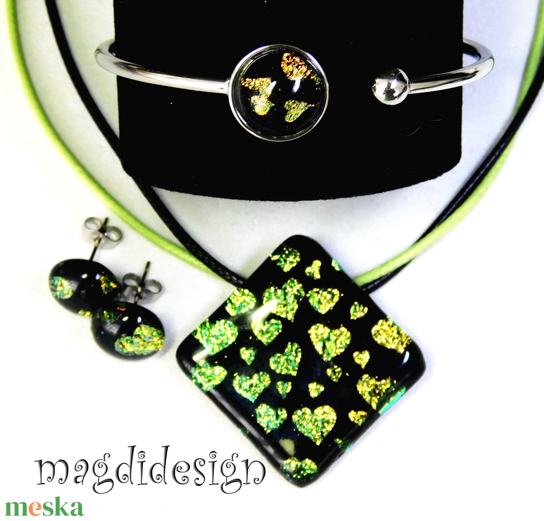 Arany szívecskés szett nyaklánc, karkötő, stiftes fülbevaló - Ballagásra, születésnapra, névnapra - ékszer - ékszerszett - Meska.hu