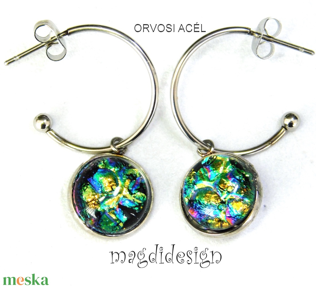 Szivárványos színjáték üvegékszer stiftes lógós fülbevaló - ékszer - fülbevaló - lógó fülbevaló - Meska.hu