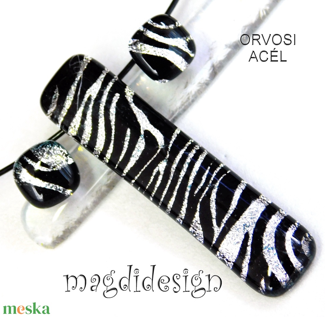  EXKLUZÍV  Fekete ezüst zebra üvegékszer szett nyaklánc stiftes fülbevaló - Anyák napjára, ballgásra - ékszer - ékszerszett - Meska.hu