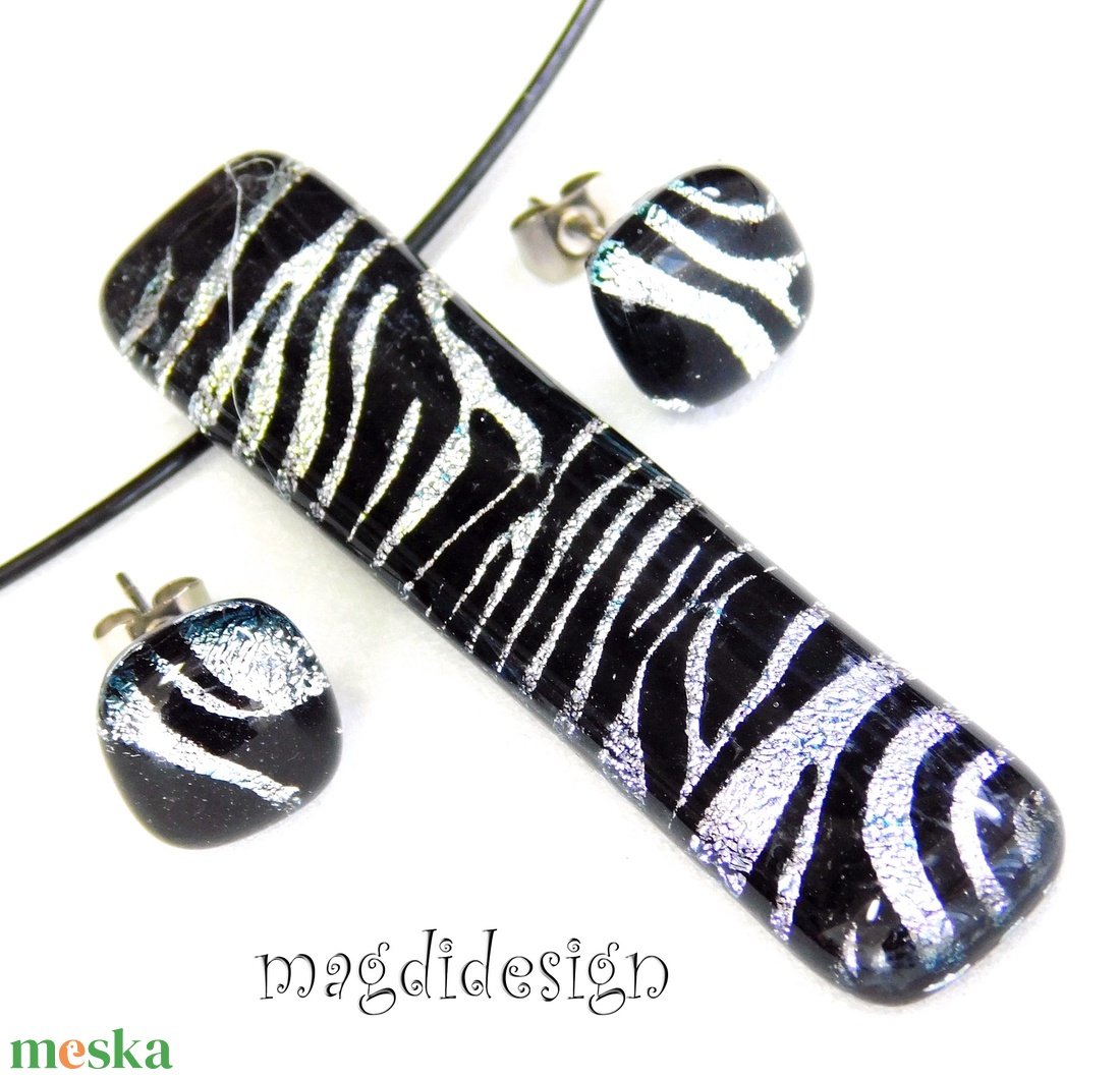  EXKLUZÍV  Fekete ezüst zebra üvegékszer szett nyaklánc stiftes fülbevaló 1 - Anyák napjára, ballgásra - ékszer - ékszerszett - Meska.hu