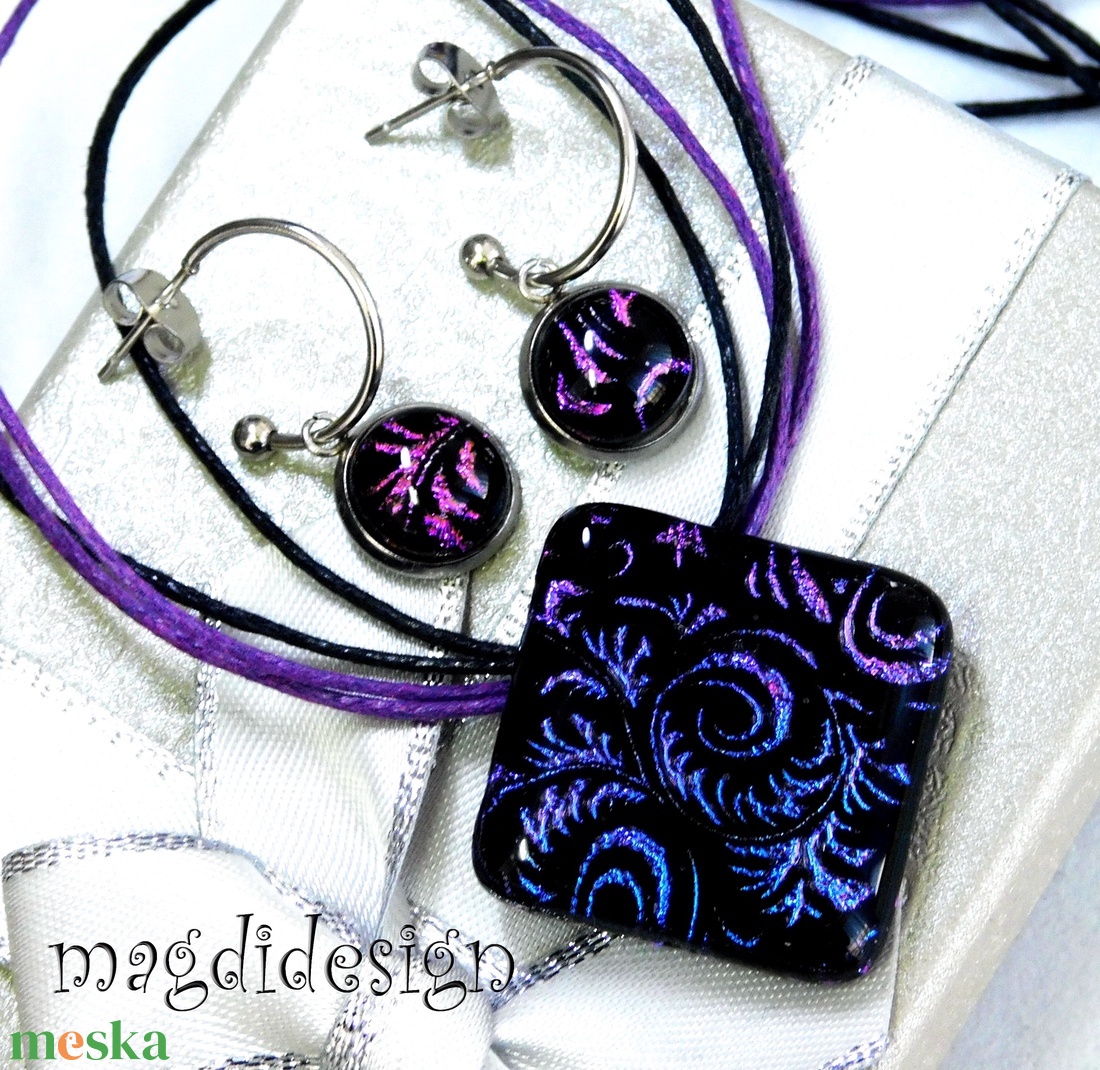 EXKLUZÍV Színjátszó tündérkert üvegékszer szett nyaklánc lógós fülbevaló 1 - Anyák napjára, ballagásra - ékszer - ékszerszett - Meska.hu