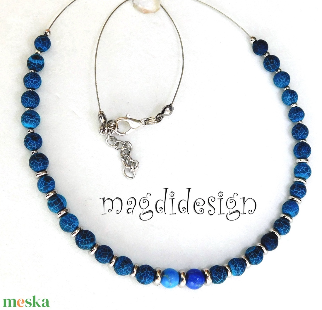 Kék howlit ásvány nyaklánc - ékszer - nyaklánc - bogyós nyaklánc - Meska.hu