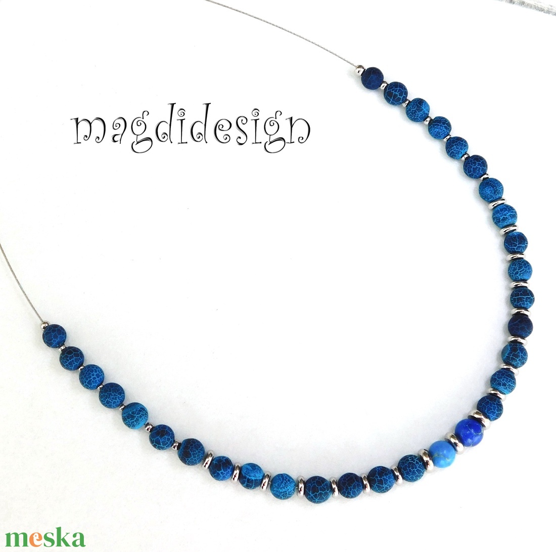 Kék howlit ásvány nyaklánc - ékszer - nyaklánc - bogyós nyaklánc - Meska.hu