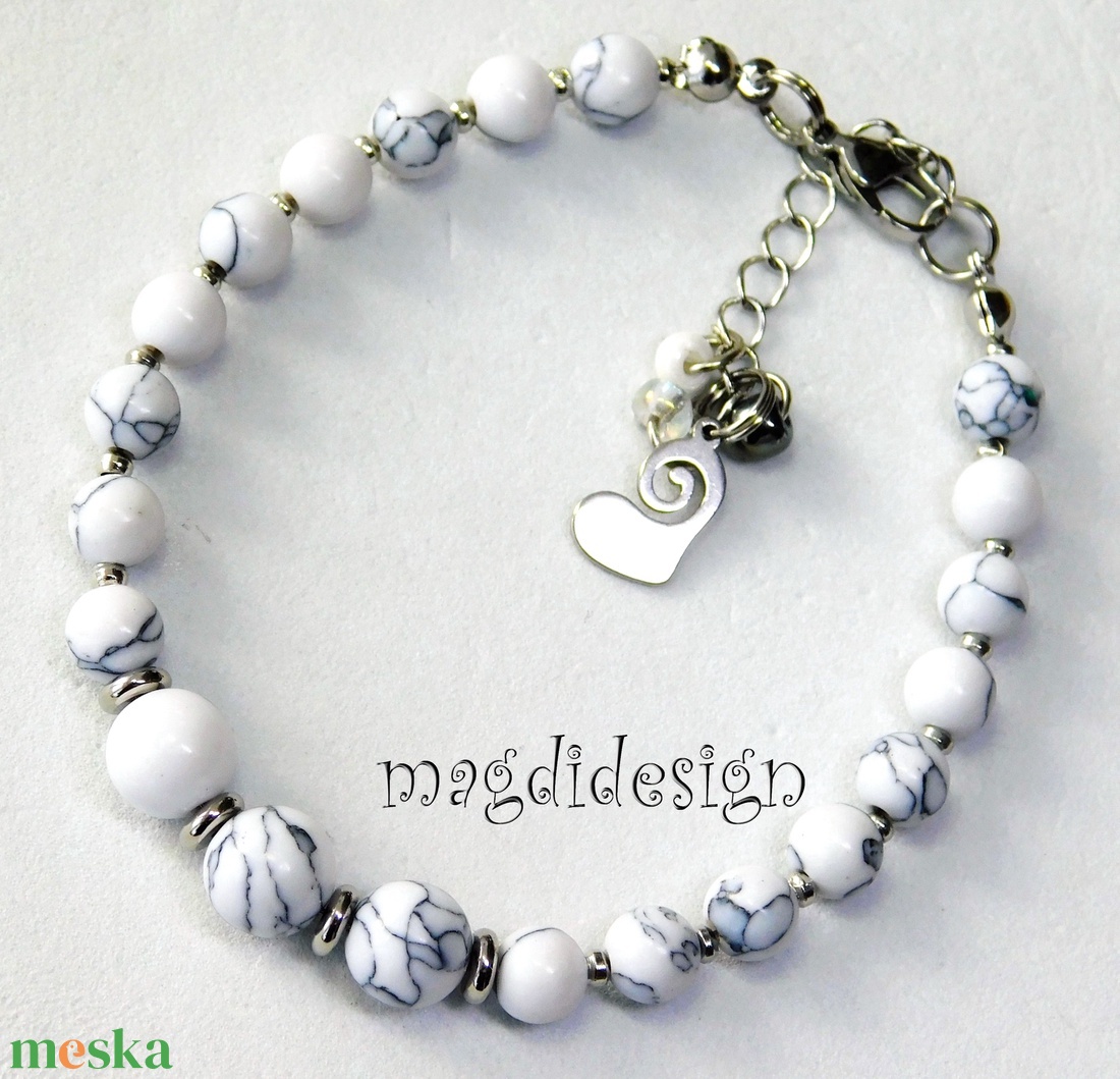 Fehér howlit ásványkarkötő - ékszer - karkötő - ásványkarkötő - Meska.hu