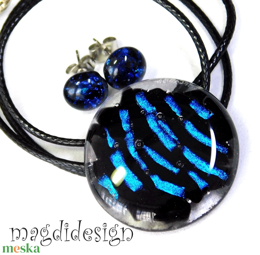  Kék fekete üvegékszer szett nyaklánc stiftes fülbevaló 1   Anyák napjára, ballagásra, születésnapra, névnapra - ékszer - ékszerszett - Meska.hu