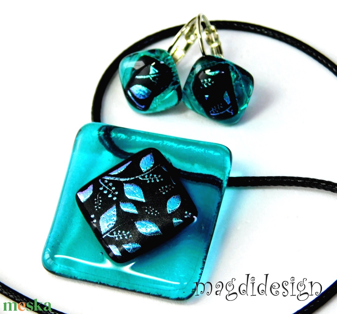 Tavaszi szél színjáték dichroic üvegékszer szett nyaklánc fülbevaló Anyák napjára, ballagásra, születésnapra, névnapra - ékszer - ékszerszett - Meska.hu