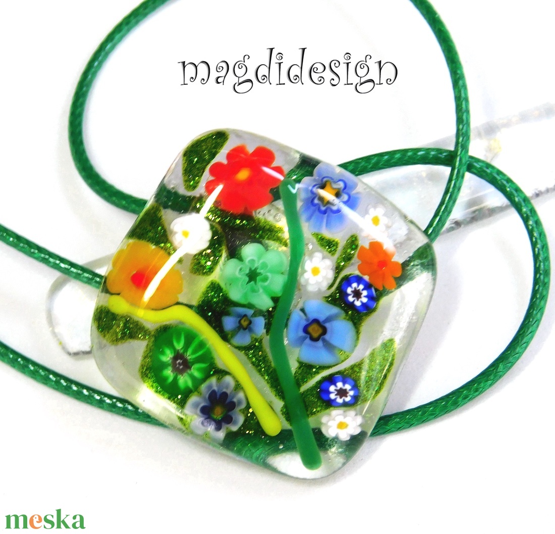Színes virágcsokor üvegékszer nyaklánc  Anyák napjára, születésnapra, ballagásra, névnapra - ékszer - nyaklánc - medálos nyaklánc - Meska.hu