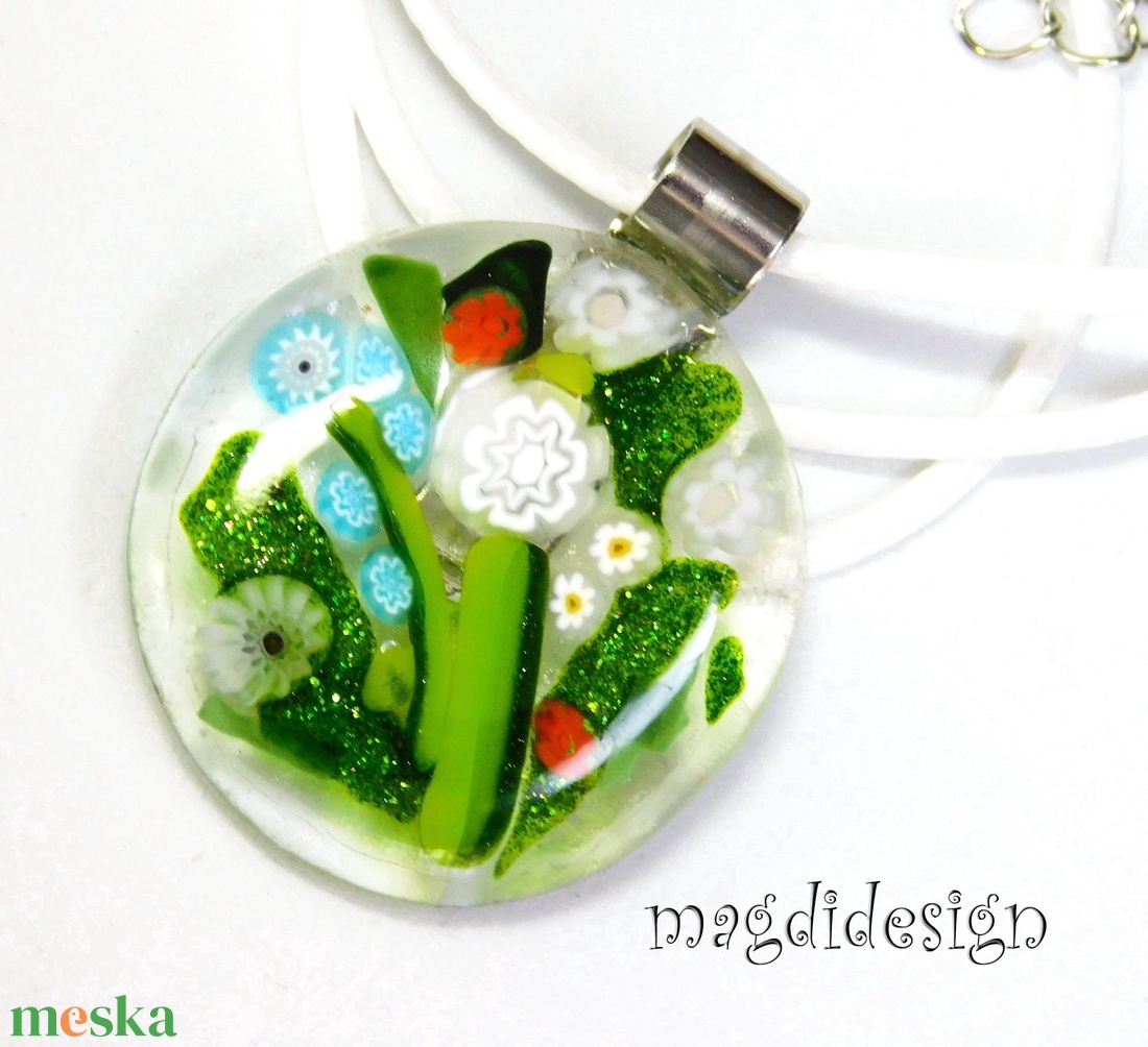 Színes virágcsokor üvegékszer nyaklánc  Anyák napjára, születésnapra, ballagásra, névnapra - ékszer - nyaklánc - medálos nyaklánc - Meska.hu