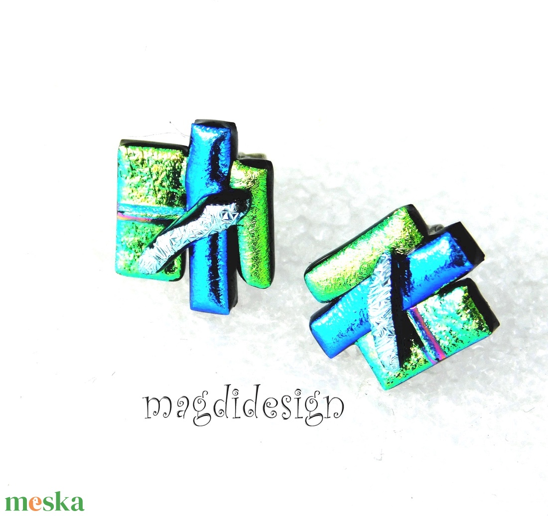 NEMESACÉL! Kék-zöld-ezüst borzaska dichroic üvegékszer stiftes fülbevaló - ékszer - fülbevaló - pötty fülbevaló - Meska.hu