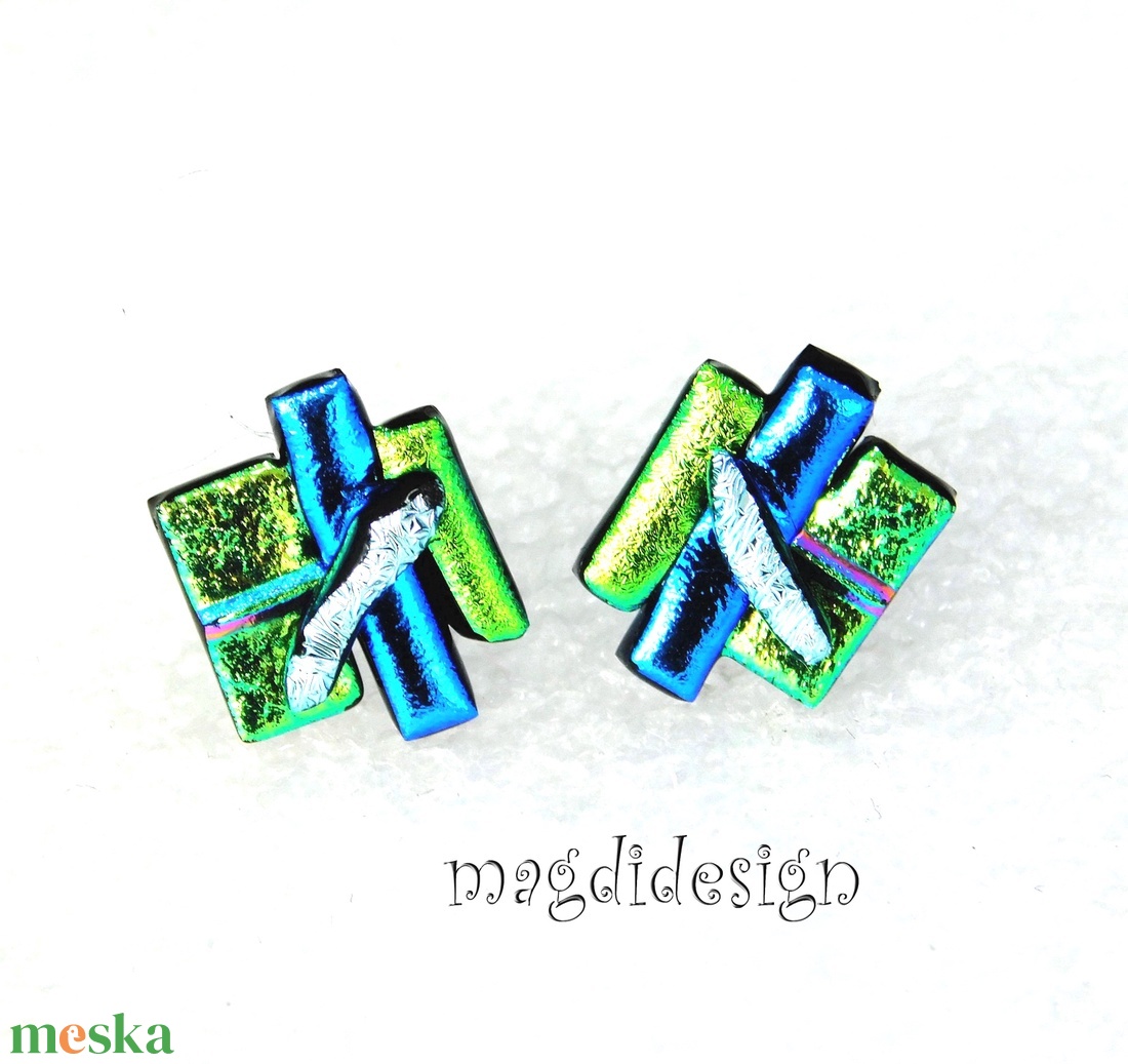 NEMESACÉL! Kék-zöld-ezüst borzaska dichroic üvegékszer stiftes fülbevaló - ékszer - fülbevaló - pötty fülbevaló - Meska.hu