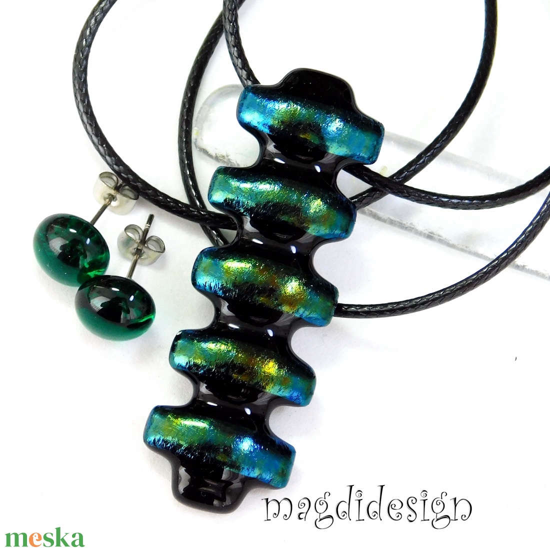 Türkizcsíkos eozinos üvegékszer szett nyaklánc stiftes fülbevaló - ékszer - ékszerszett - Meska.hu