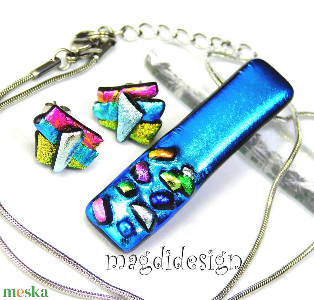 NEMESACÉL! Kékülő szines köves dichroic üvegékszer szett nyaklánc stiftes fülbevaló - ékszer - ékszerszett - Meska.hu
