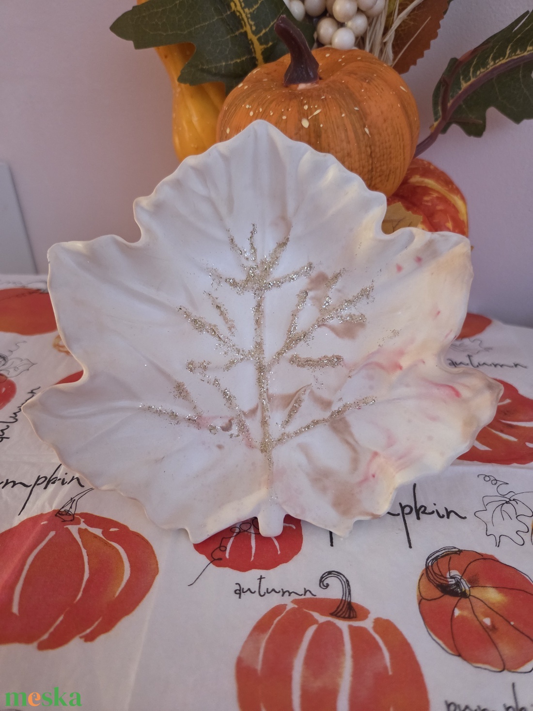 Őszi kerámia falevél - otthon & életmód - dekoráció - asztal és polc dekoráció - asztaldísz - Meska.hu Őszi kerámia falevél - otthon & életmód - dekoráció - asztal és polc dekoráció - asztaldísz - Meska.hu