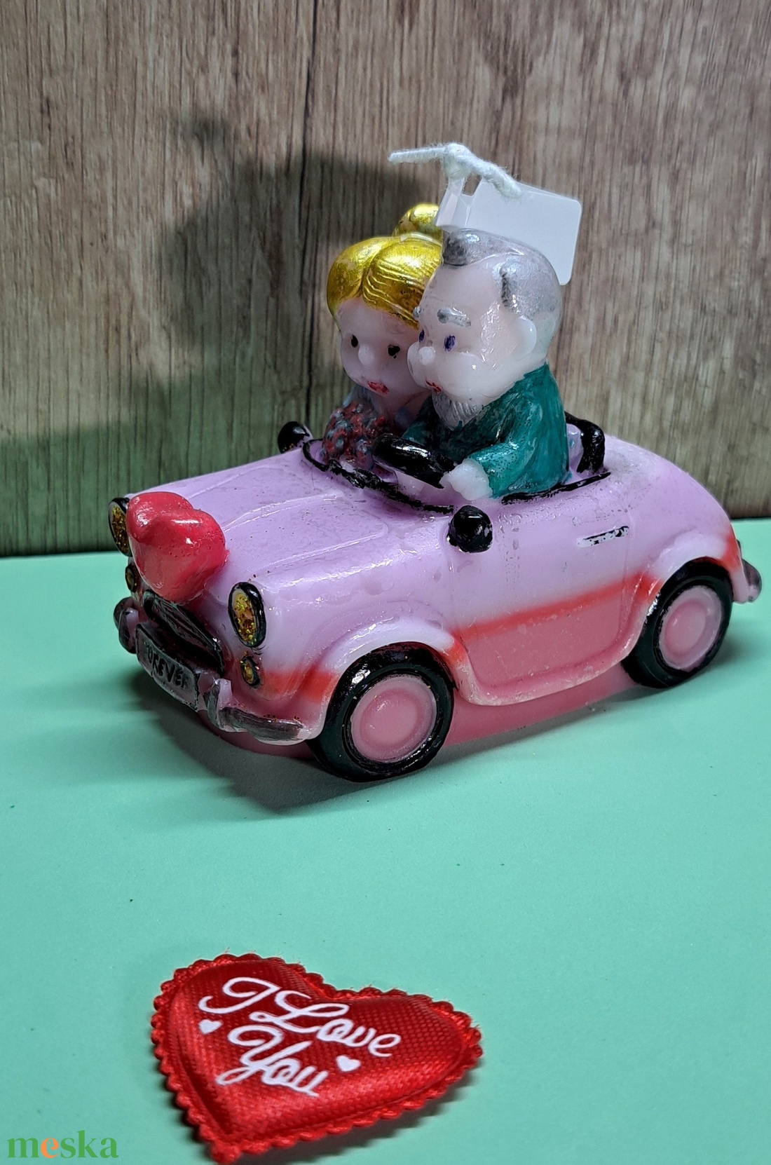 Kézzel készült romantikus gyertya � Szerelmes pár autóban - otthon & életmód - gyertya, illat, aroma - gyertya - Meska.hu