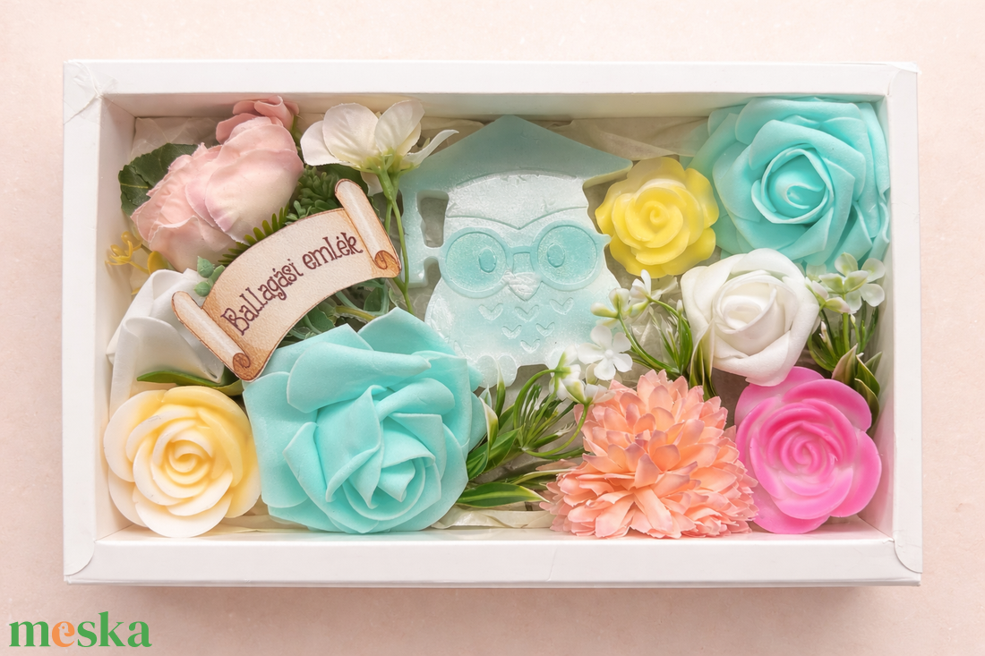 Virágos Ballagási Ajándékdoboz � 200g Kézműves Szappan � Egyedi Emlék - szépségápolás - szappan & fürdés - kézműves szappan - Meska.hu