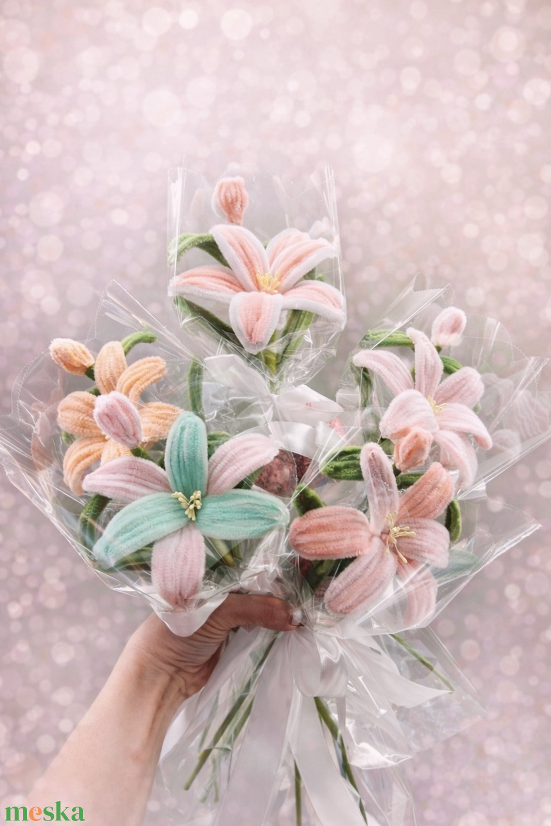 Kézzel készült zsenília liliom � örök virág ajándékba  - otthon & életmód - virágdekoráció - virágok - szálas virág - Meska.hu