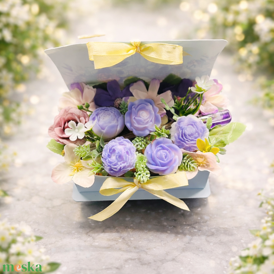 Szappanvirágos virágbox könyv formájú dobozban tollal � ballagási ajándék tanárnak vagy diáknak - szépségápolás - szappan & fürdés - kézműves szappan - Meska.hu