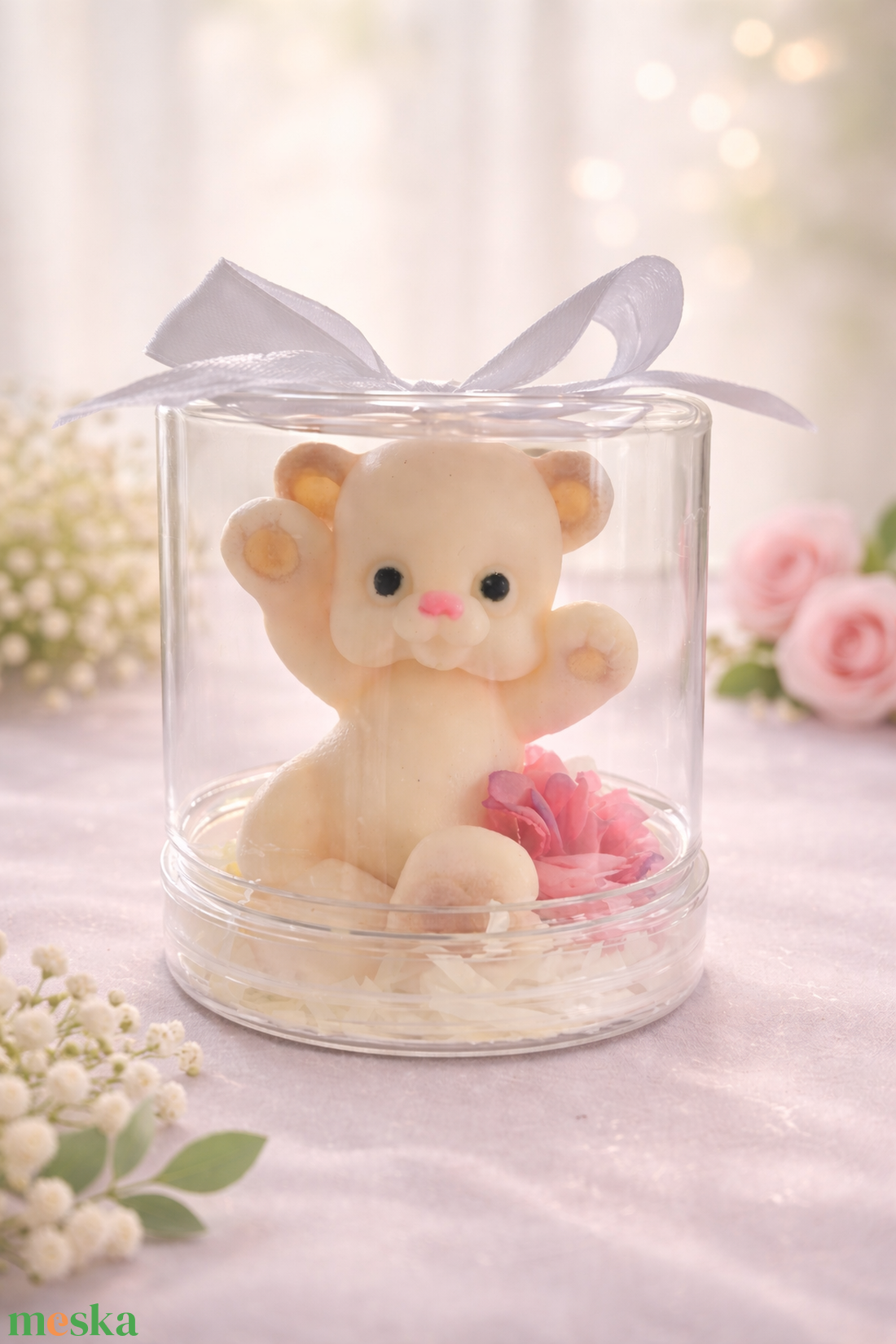 Kedves, kézzel készült szappanos maci elegáns díszdobozban. Finoman illatos, bőrbarát szappan - szépségápolás - szappan & fürdés - kézműves szappan - Meska.hu