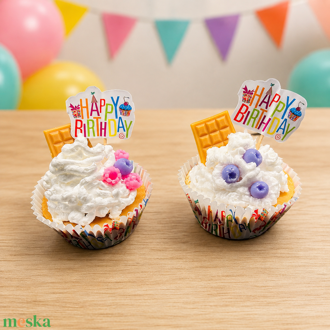  Szappan muffin születésnapra � habos cupcake szappan pasztell díszítéssel - szépségápolás - szappan & fürdés - kézműves szappan - Meska.hu