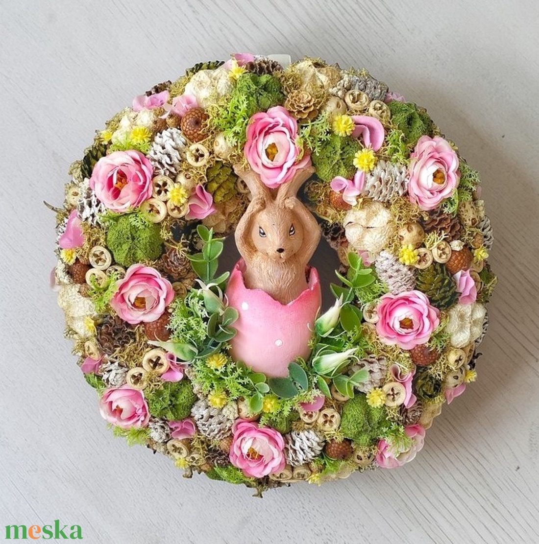 Nyuszi tojásban -Húsvéti ajtódísz - ünnepi díszek, dekorációk - húsvéti díszek és dekorációk - húsvéti ajtódísz, kopogtató - Meska.hu