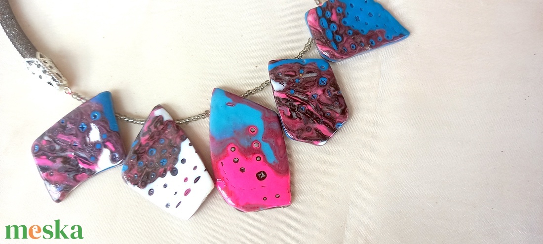 Szürreális kapcsolatok mokume gane polymer clay nyaklánc egyedi medálgyöngyökkel - ékszer - nyaklánc - medálos nyaklánc - Meska.hu Szürreális kapcsolatok mokume gane polymer clay nyaklánc egyedi medálgyöngyökkel - ékszer - nyaklánc - medálos nyaklánc - Meska.hu