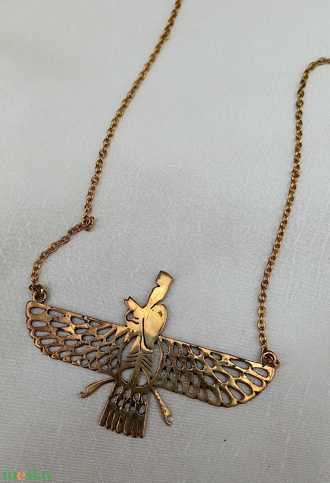 Arany Faravahar sárgaréz 14 K arany bevonatos egyedi, kézzel fűrészelt medálos nyaklánc - ékszer - nyaklánc - medálos nyaklánc - Meska.hu Arany Faravahar sárgaréz 14 K arany bevonatos egyedi, kézzel fűrészelt medálos nyaklánc - ékszer - nyaklánc - medálos nyaklánc - Meska.hu