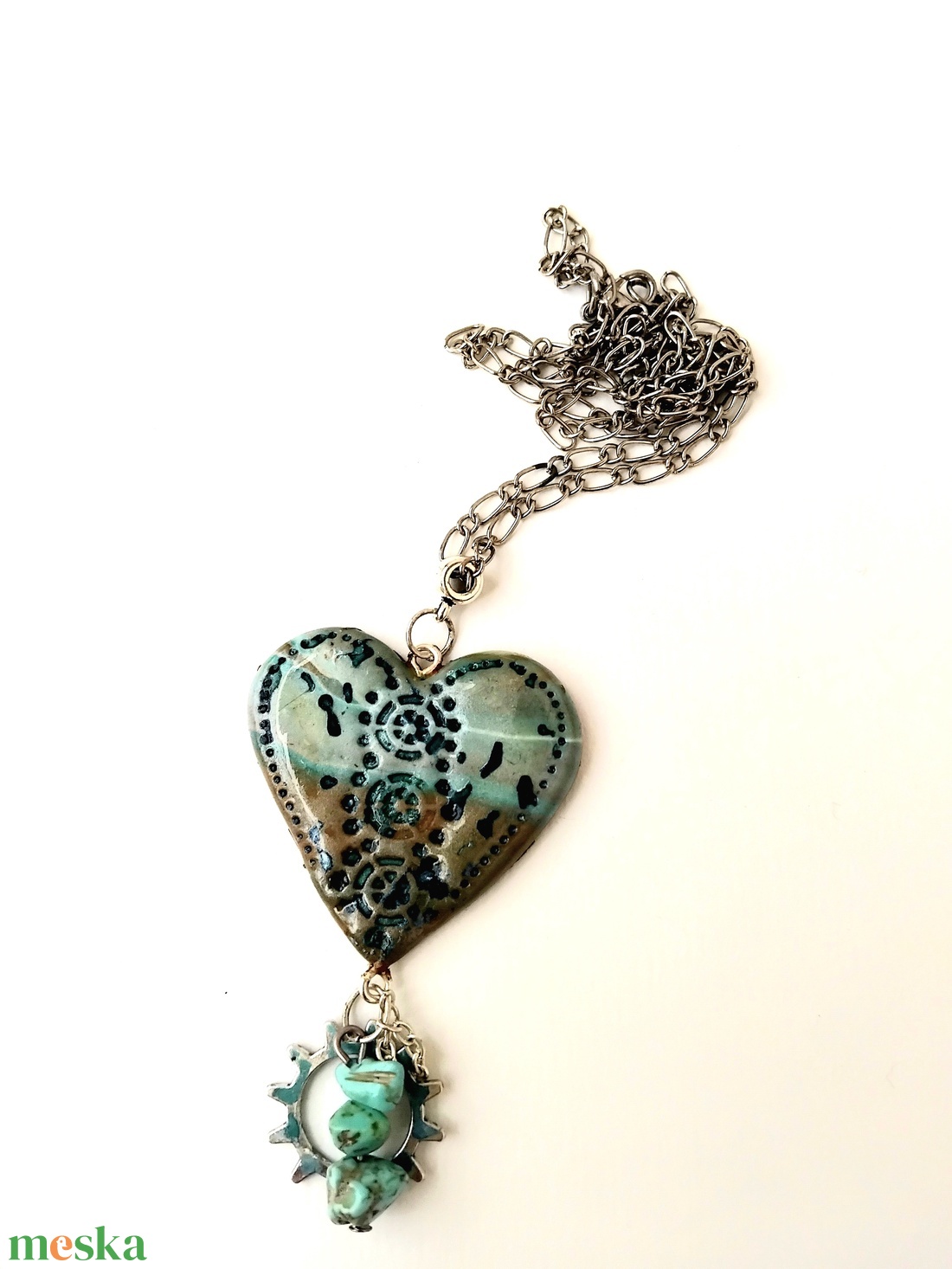 Tengerszem Valentin napi szív medál láncon, kézzel festett köszönőkártyával - ékszer - nyaklánc - medálos nyaklánc - Meska.hu