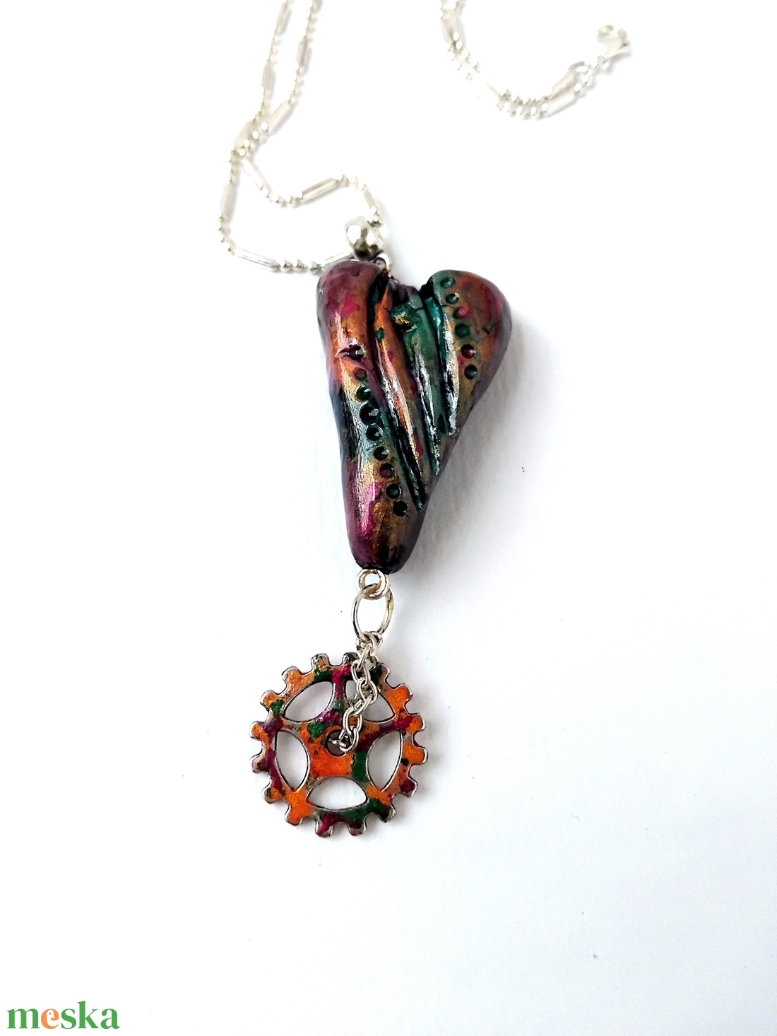 Az idő megy, a szerelem örök Valentin napi szív medál rövid láncon, köszönőkártyával - ékszer - nyaklánc - medálos nyaklánc - Meska.hu