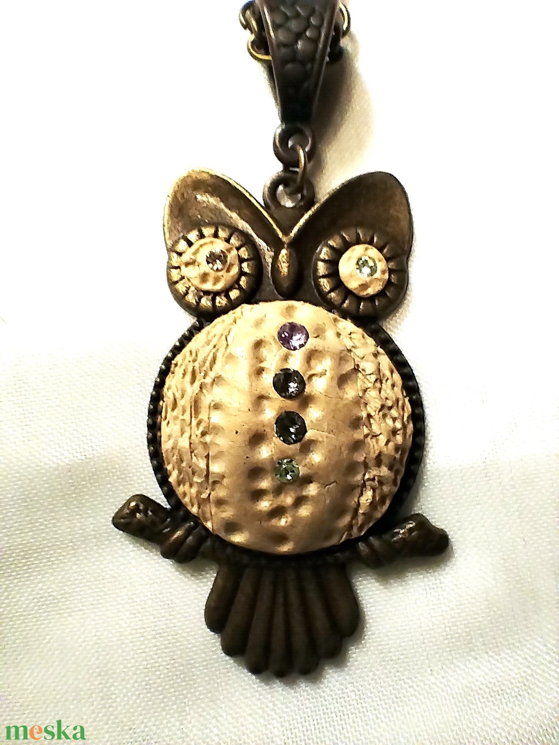 Owl I Need Is U Ceralun Bagoly medálalapos lánc Swarovski strasszokkal - ékszer - nyaklánc - medálos nyaklánc - Meska.hu Owl I Need Is U Ceralun Bagoly medálalapos lánc Swarovski strasszokkal - ékszer - nyaklánc - medálos nyaklánc - Meska.hu