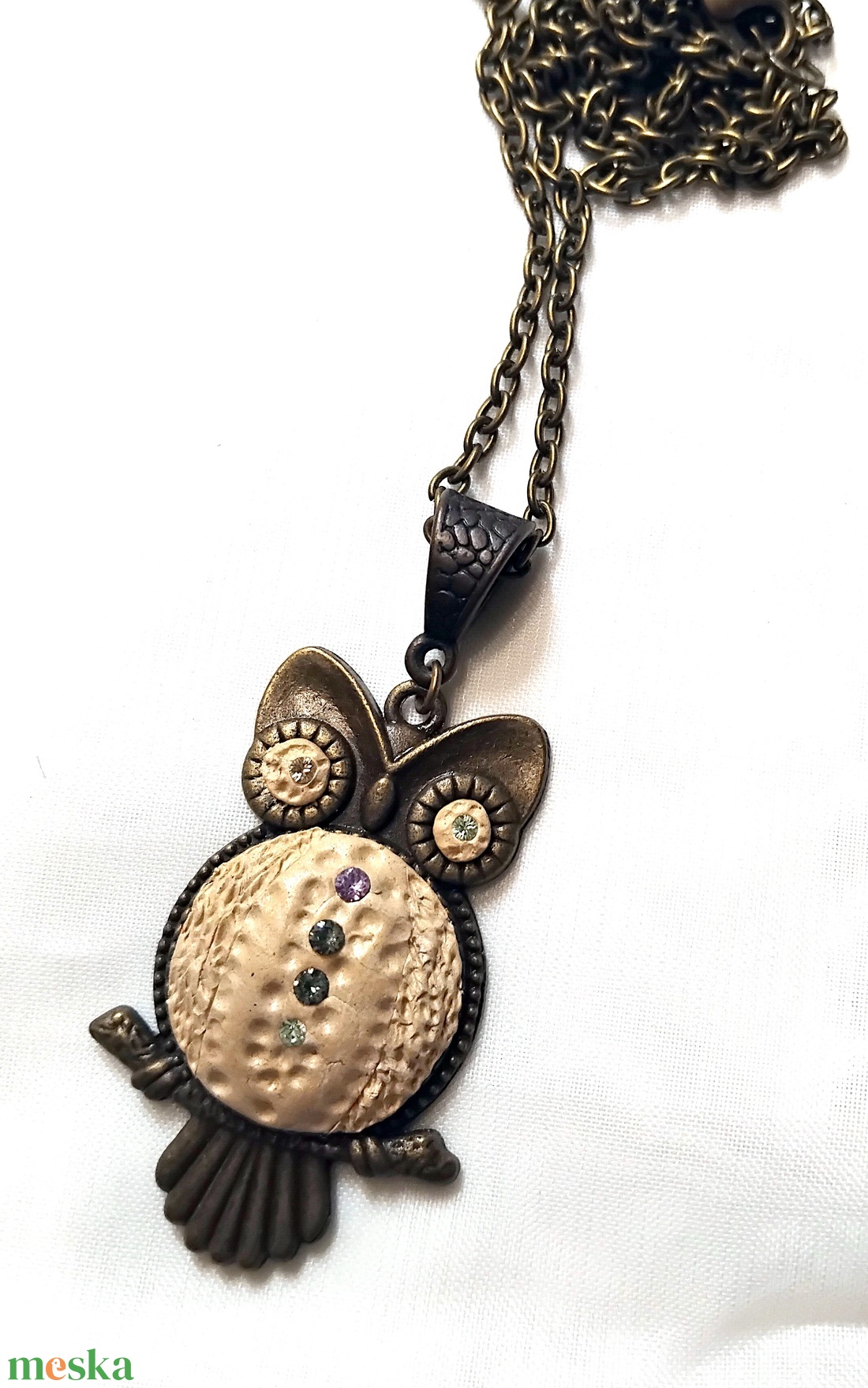 Owl I Need Is U Ceralun Bagoly medálalapos lánc Swarovski strasszokkal - ékszer - nyaklánc - medálos nyaklánc - Meska.hu Owl I Need Is U Ceralun Bagoly medálalapos lánc Swarovski strasszokkal - ékszer - nyaklánc - medálos nyaklánc - Meska.hu