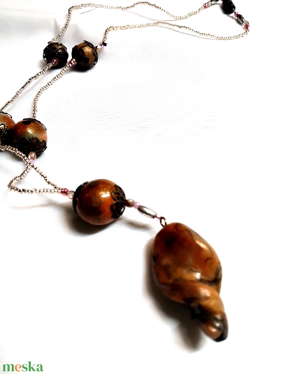 Honeydrops ékszergyurma nyaklánc, félhosszú-rövid, gyöngyfűzött szálon - ékszer - nyaklánc - bogyós nyaklánc - Meska.hu