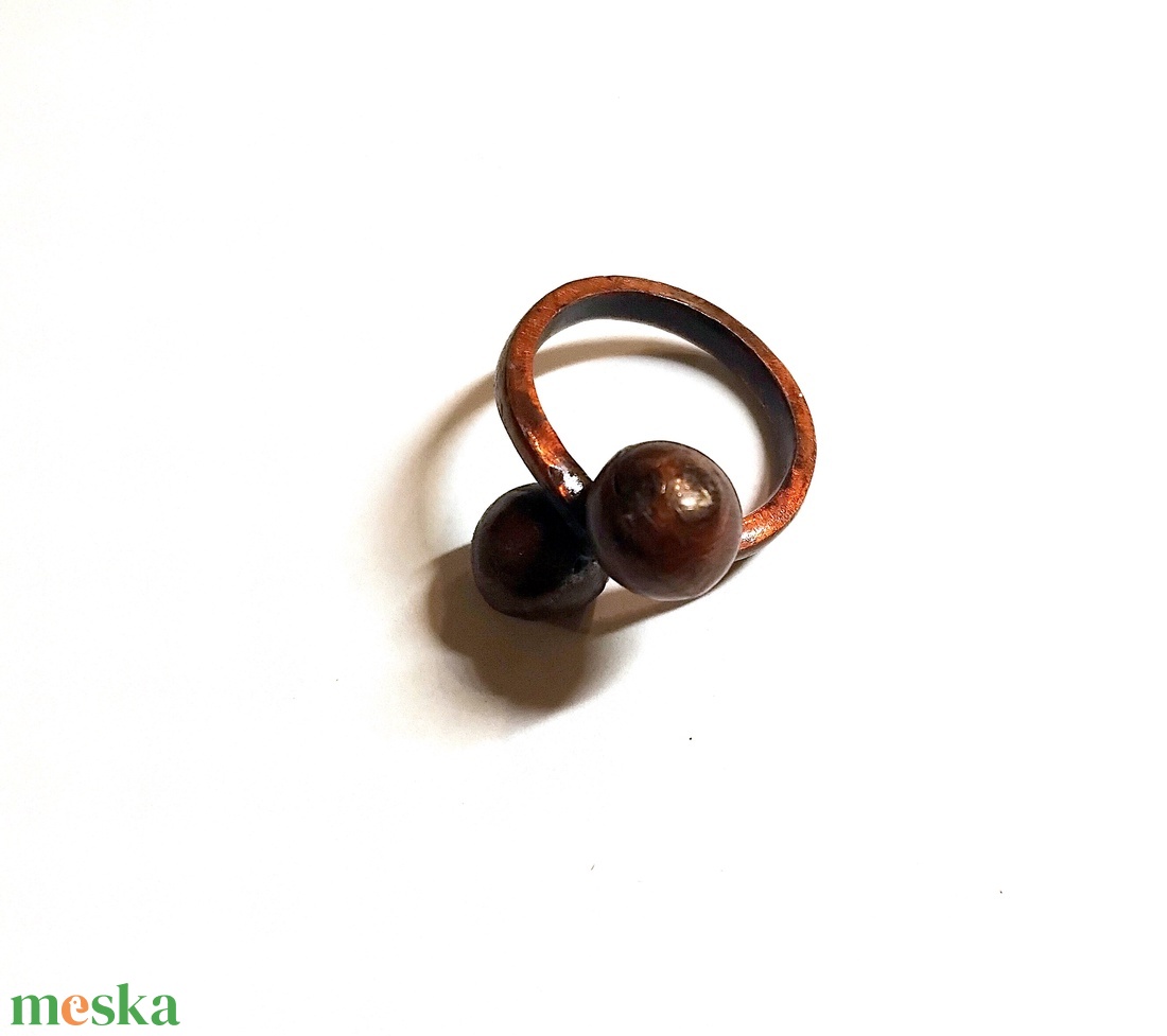 Golyós gyűrű, vörösréz, 16,5-17 mm belső átmérővel - ékszer - gyűrű - kerek gyűrű - Meska.hu