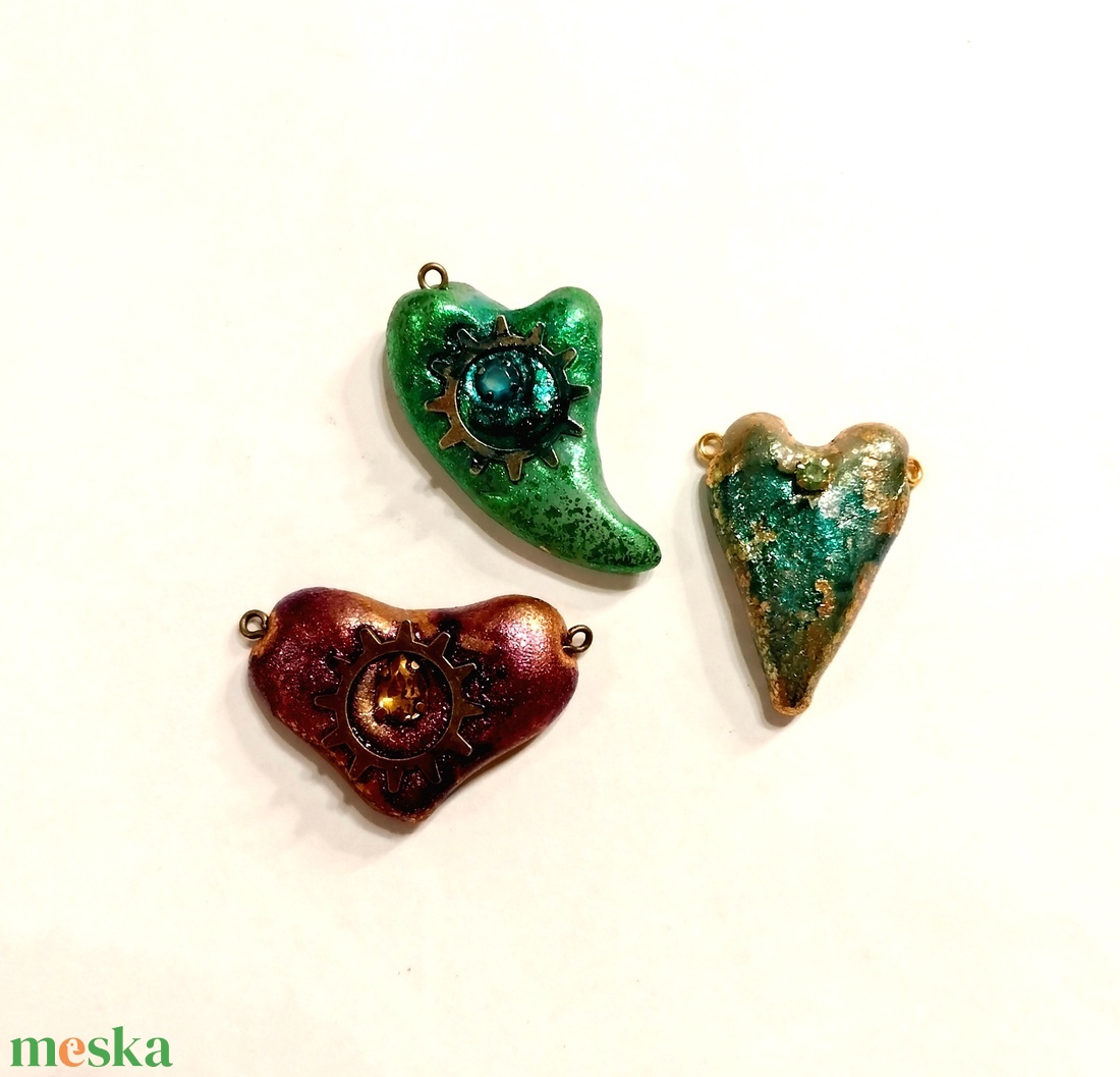 Valentin napi Steampunk medálok Metallica sorozat megrendelésre, lánccal vagy anélkül, 1 héten belül - ékszer - nyaklánc - medál - Meska.hu