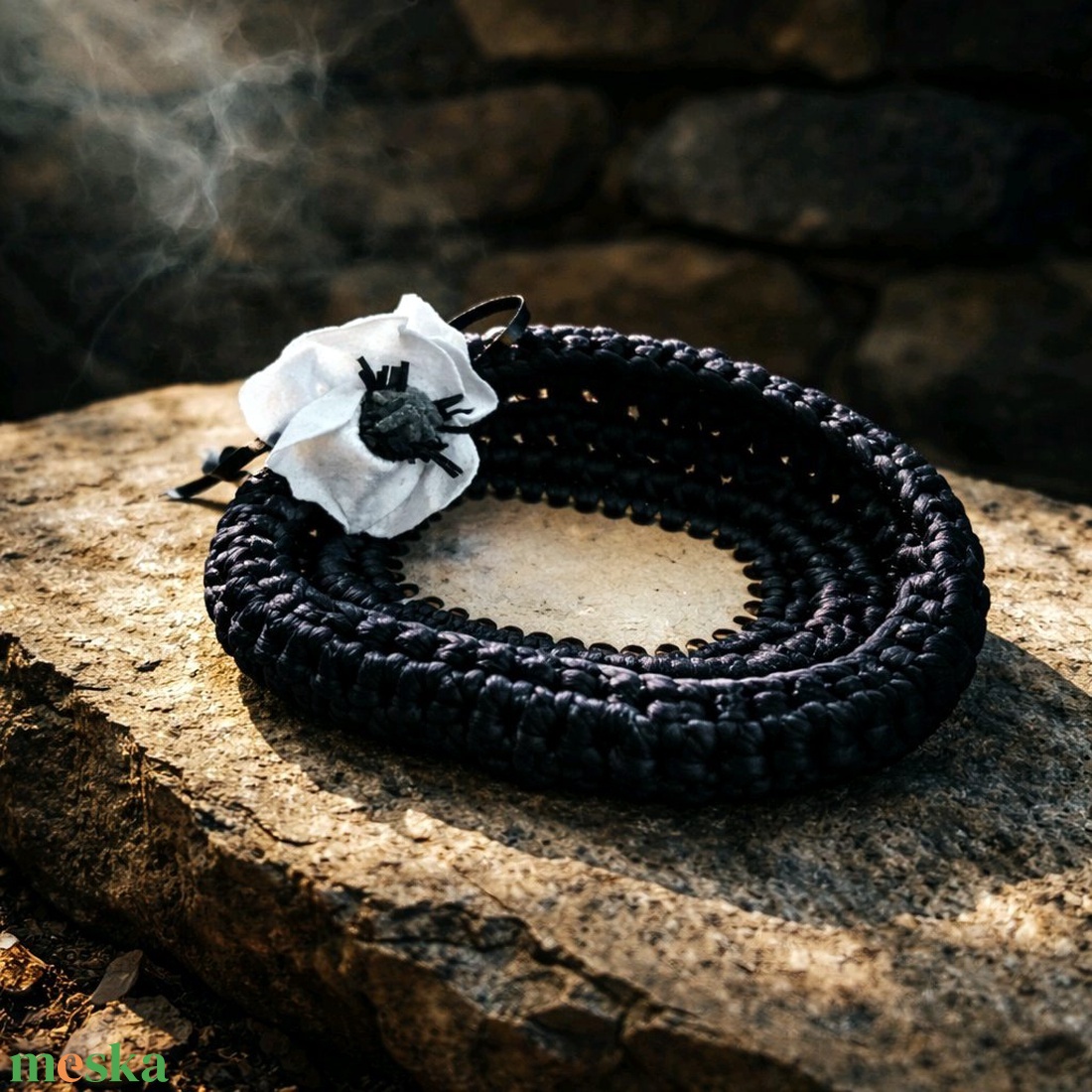 Tavaszváró kis kosárkák Pretty Woman horgolt kosárka húsvétra, tojásnak, csokitojásnak - ünnepi díszek, dekorációk - húsvéti díszek és dekorációk - húsvéti kosár - Meska.hu