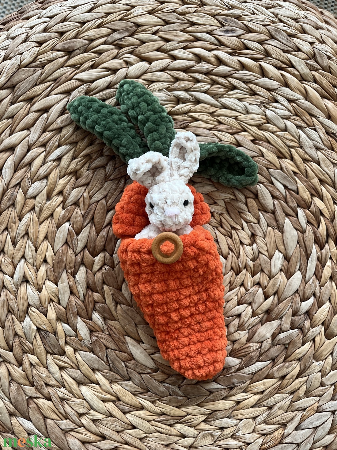 Nyuszi répában - játék & sport - plüssállat & játékfigura - nyuszi - Meska.hu