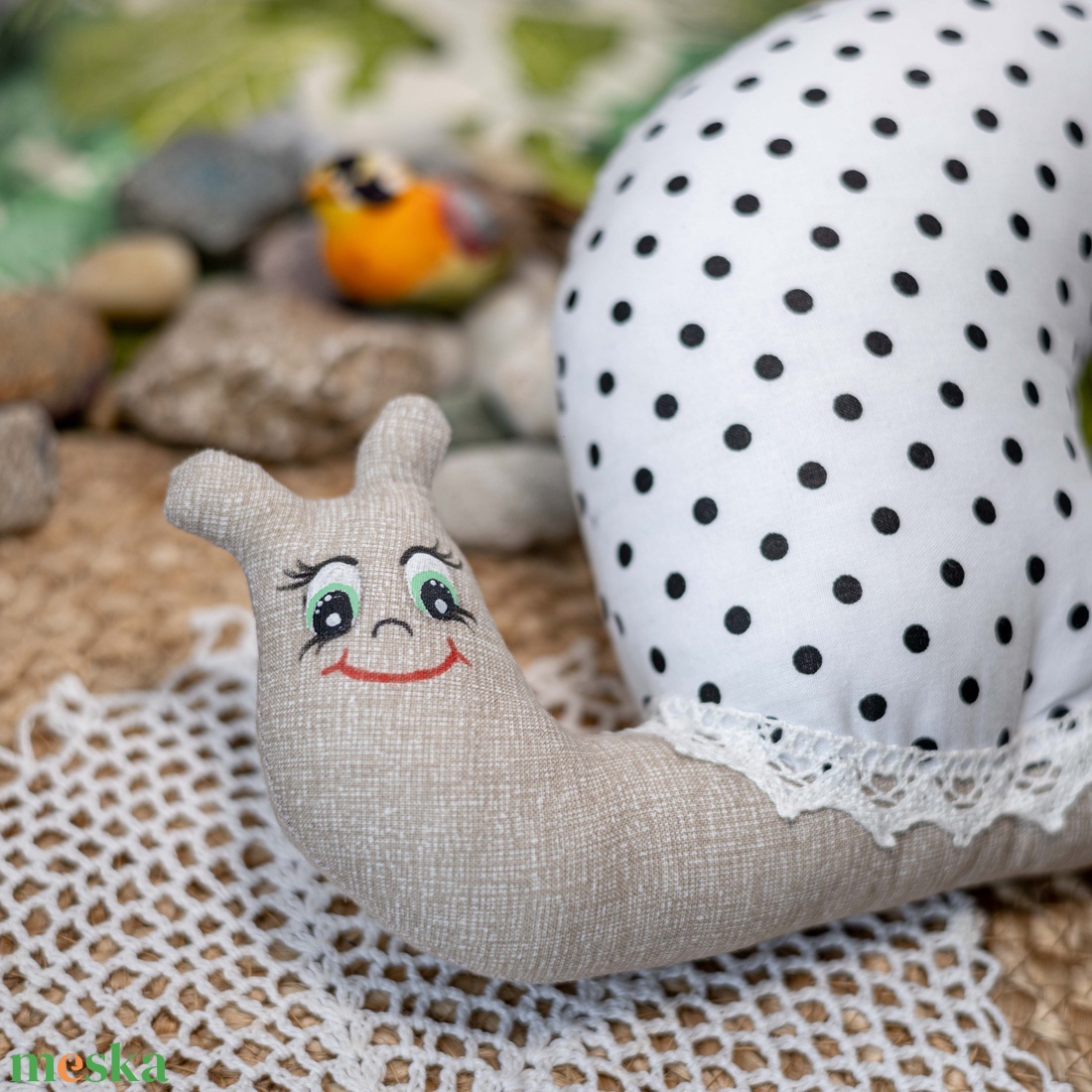Pöttyös textil csiga  kézműves puha dekoráció és gyerekjáték, festett arccal, 28cm - játék & sport - plüssállat & játékfigura - csiga - Meska.hu