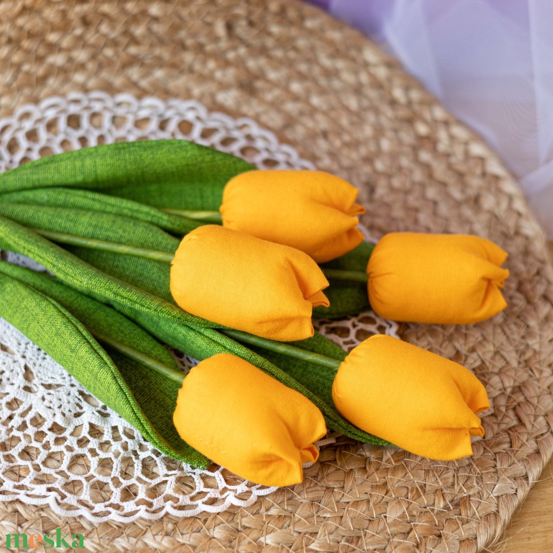 Textil tulipáncsokor  5 szál kézzel készült pamutvászon virág, tartós lakásdekoráció és ajándék - otthon & életmód - dekoráció - virágdísz és tartó - csokor & virágdísz - Meska.hu