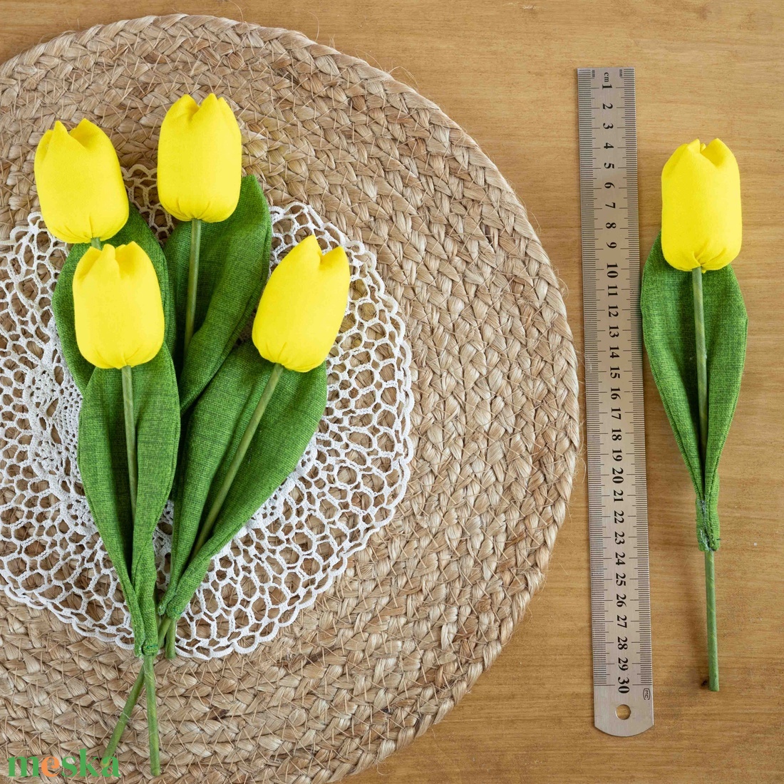Textil tulipáncsokor  5 szál kézzel készült pamutvászon virág, tartós lakásdekoráció és ajándék - otthon & életmód - dekoráció - virágdísz és tartó - csokor & virágdísz - Meska.hu