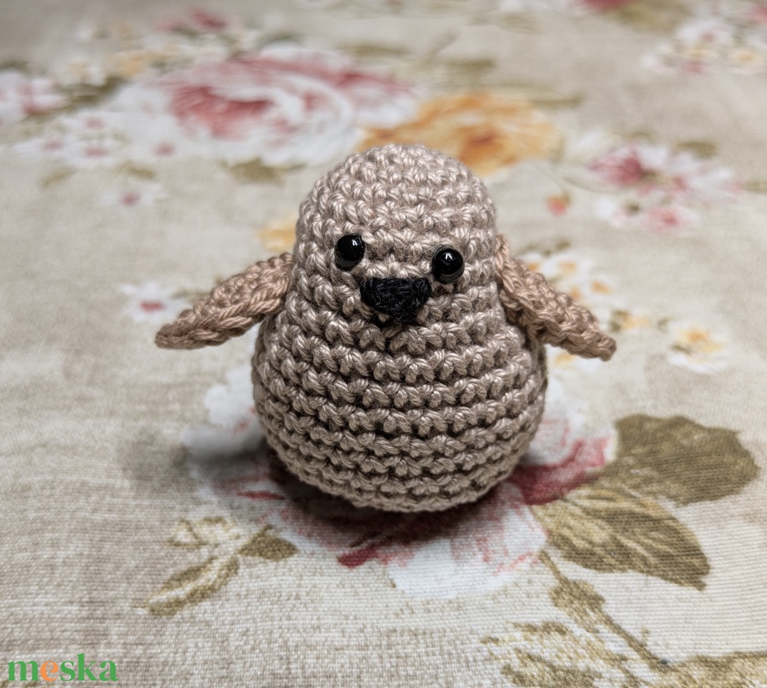 Horgolt amigurumi kisveréb  - játék & sport - plüssállat & játékfigura - madár - Meska.hu